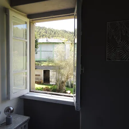 Pumarada De Oirín Сasa de vacaciones