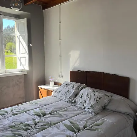 Feriehus Pumarada De Oirin