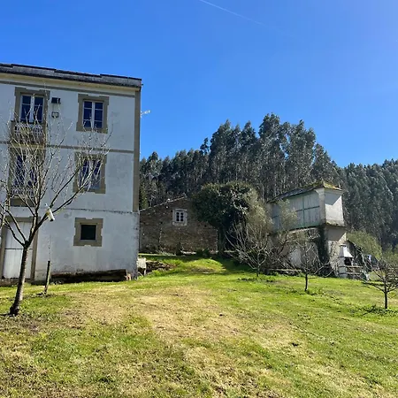 Pumarada De Oirin Holiday home Foz