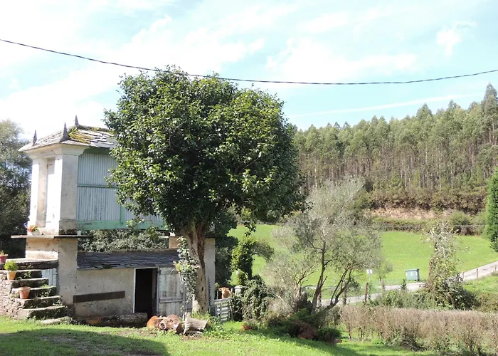 Pumarada De Oirin Ferienhaus *