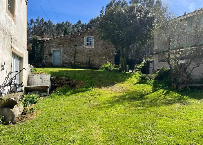 Ferienhaus Pumarada De Oirin Foz
